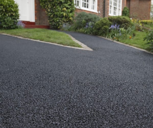 Tarmac cleaning, professional tarmac cleaning services throughout Shropshire, Cheshire, Staffordshire, West Midlands & Powys